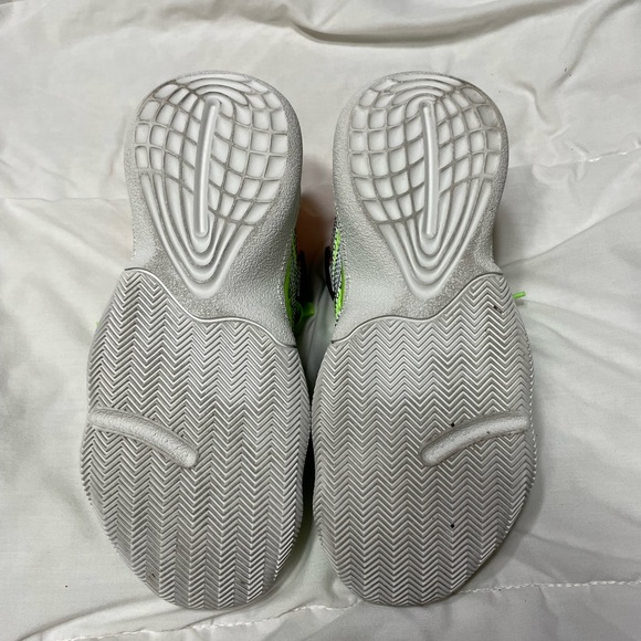 Adidas Harden Stepback basketball shoes size 7 - Picture 7 of 9